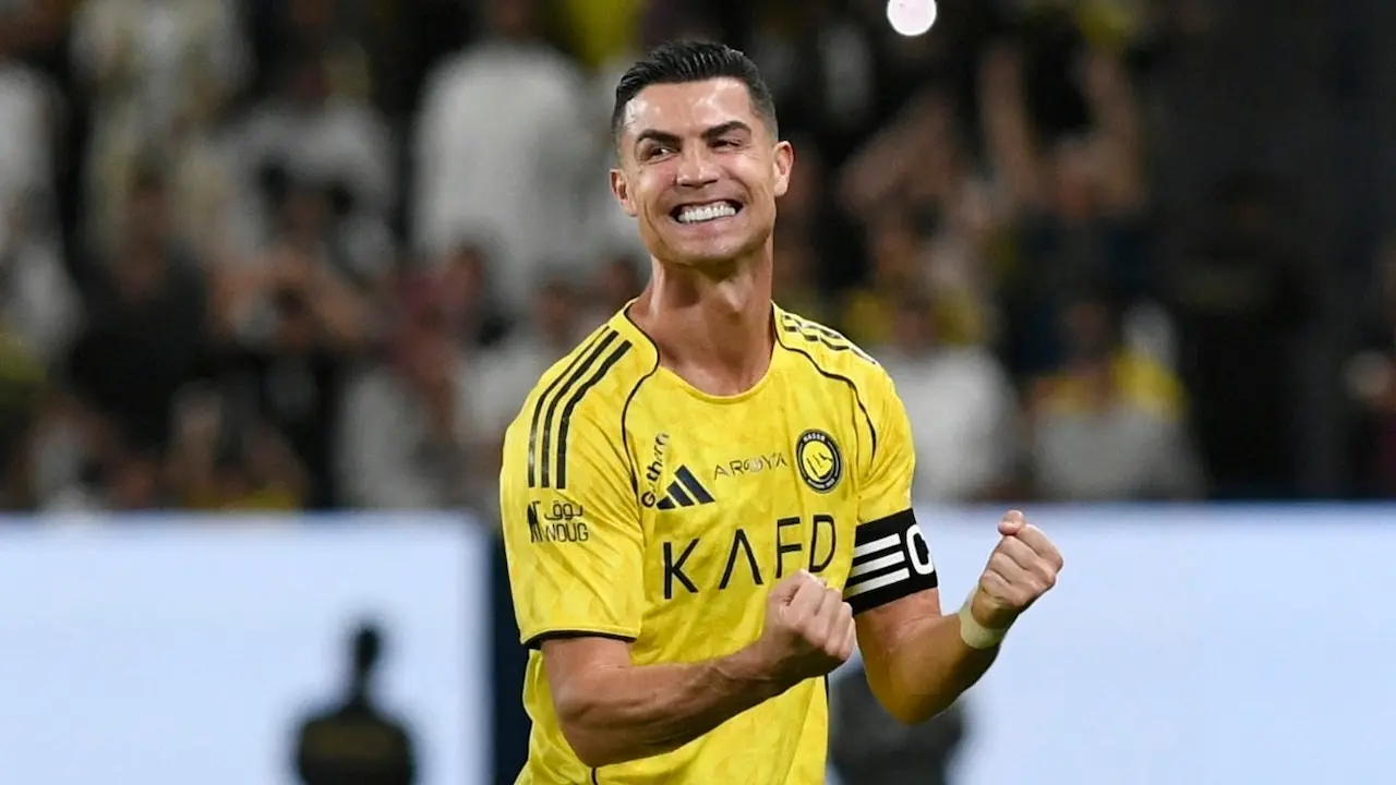 ผลบอลเมื่อคืน โรนัลโด้ พา อัลนาสเซอร์ ถล่มยับ ครองจ่าฝูงลีกซาอุ