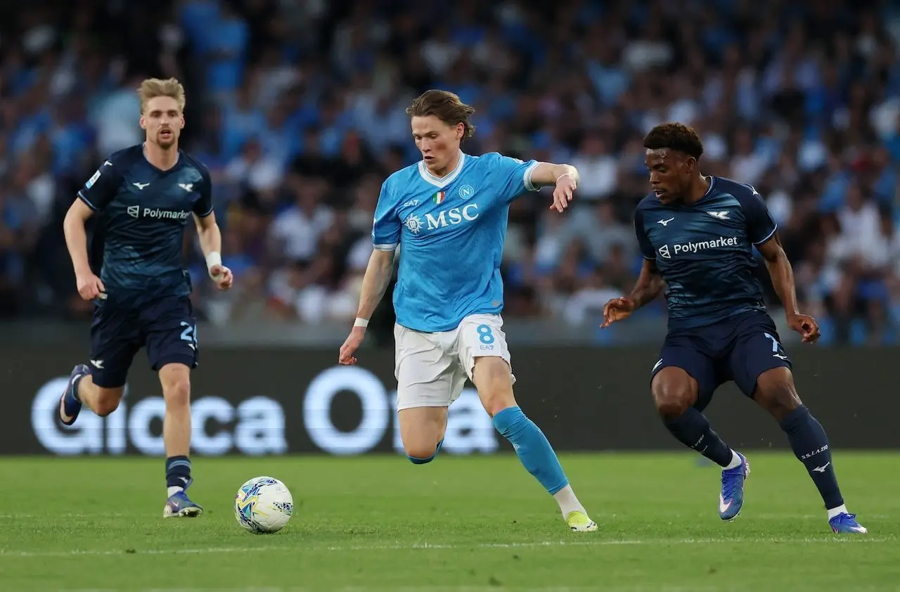 นาโปลี vs เครโมเนเซ่