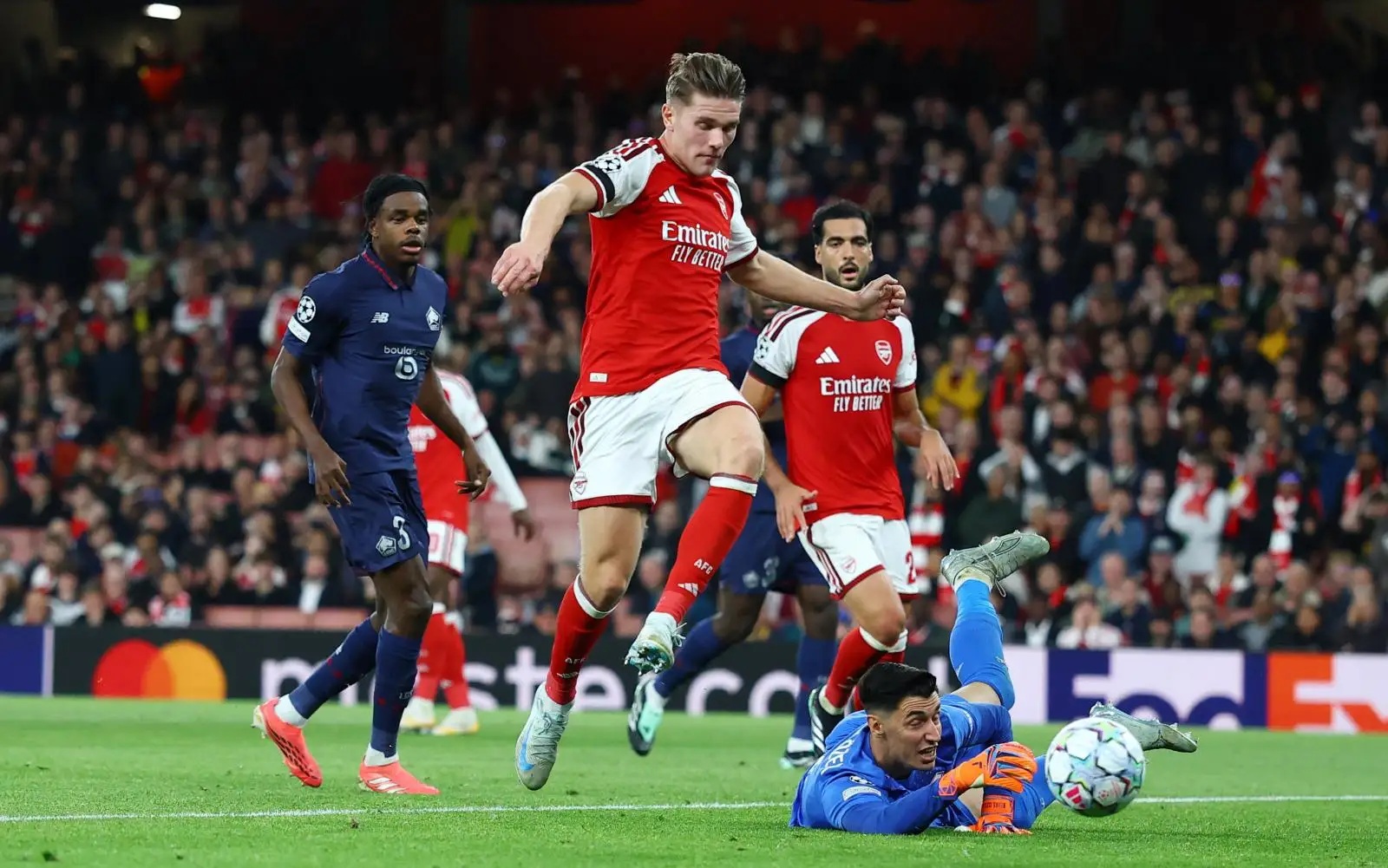 อาร์เซน่อล ชนะ ลีลล์ 3-0 คว้าชัย 2 นัดรวด UCL ลีก เฟส